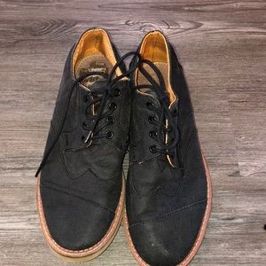 Toms size 10 men’s shoes